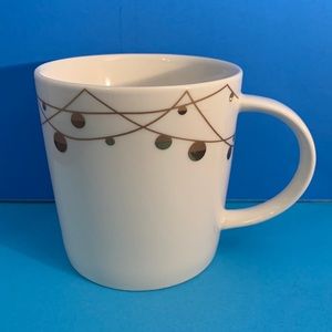 Starbucks 2014 Gold Garland Christmas mug